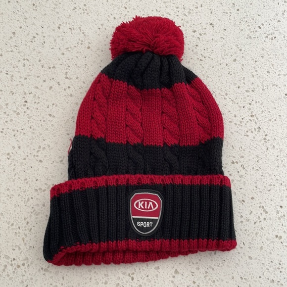 Toronto FC toque - Picture 2 of 3